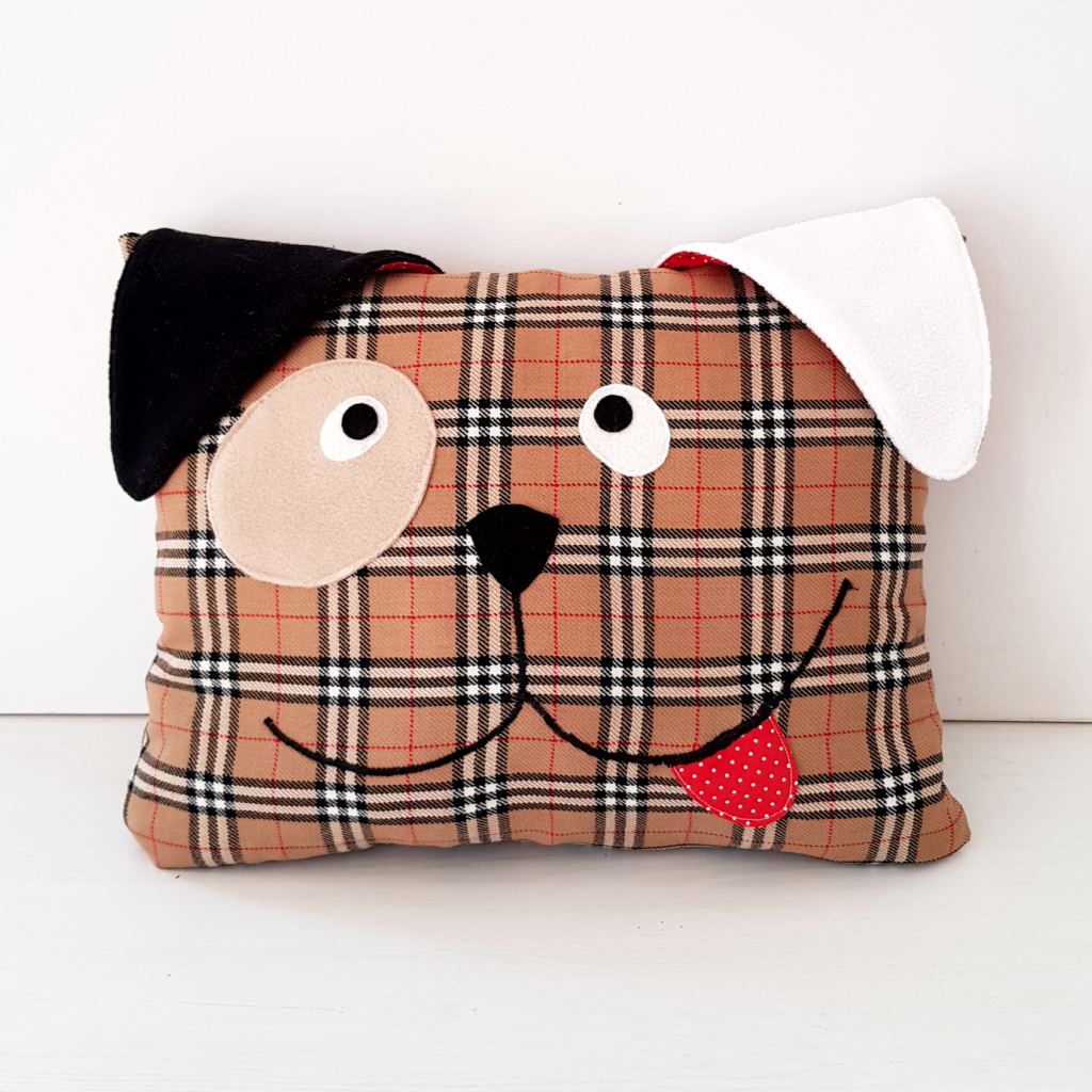 CUTE DOG PILLOW make a gift for dog lovers sewing pattern & tutorial