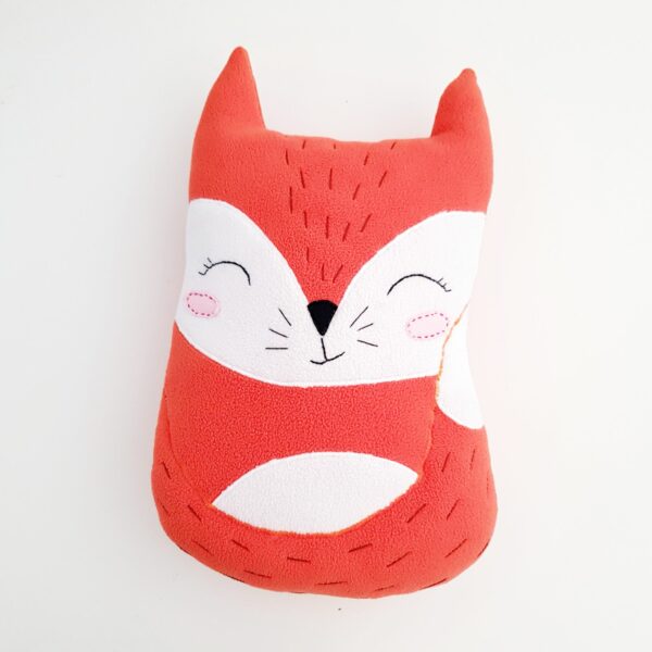 cute and easy sewing pattern for the fox stuffed toy 2