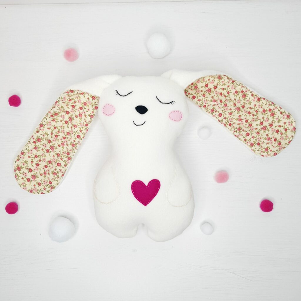 CUTE BUNNY, REBIT_stuffed animal sewing pattern & tutorial for beginners learning to sew